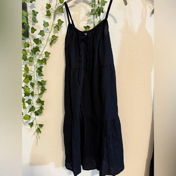 Bundle of two black Old Navy dresses. Small and XS both NWT - Picture 3 of 13